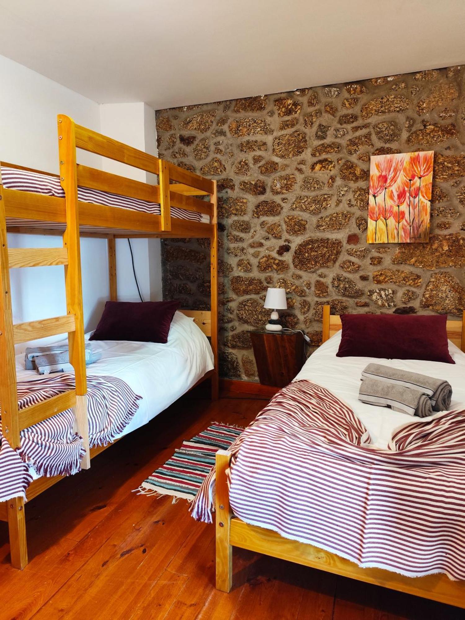 Casa Na Aldeia - Entre Fundao E Covilha Villa Pero Viseu Kültér fotó